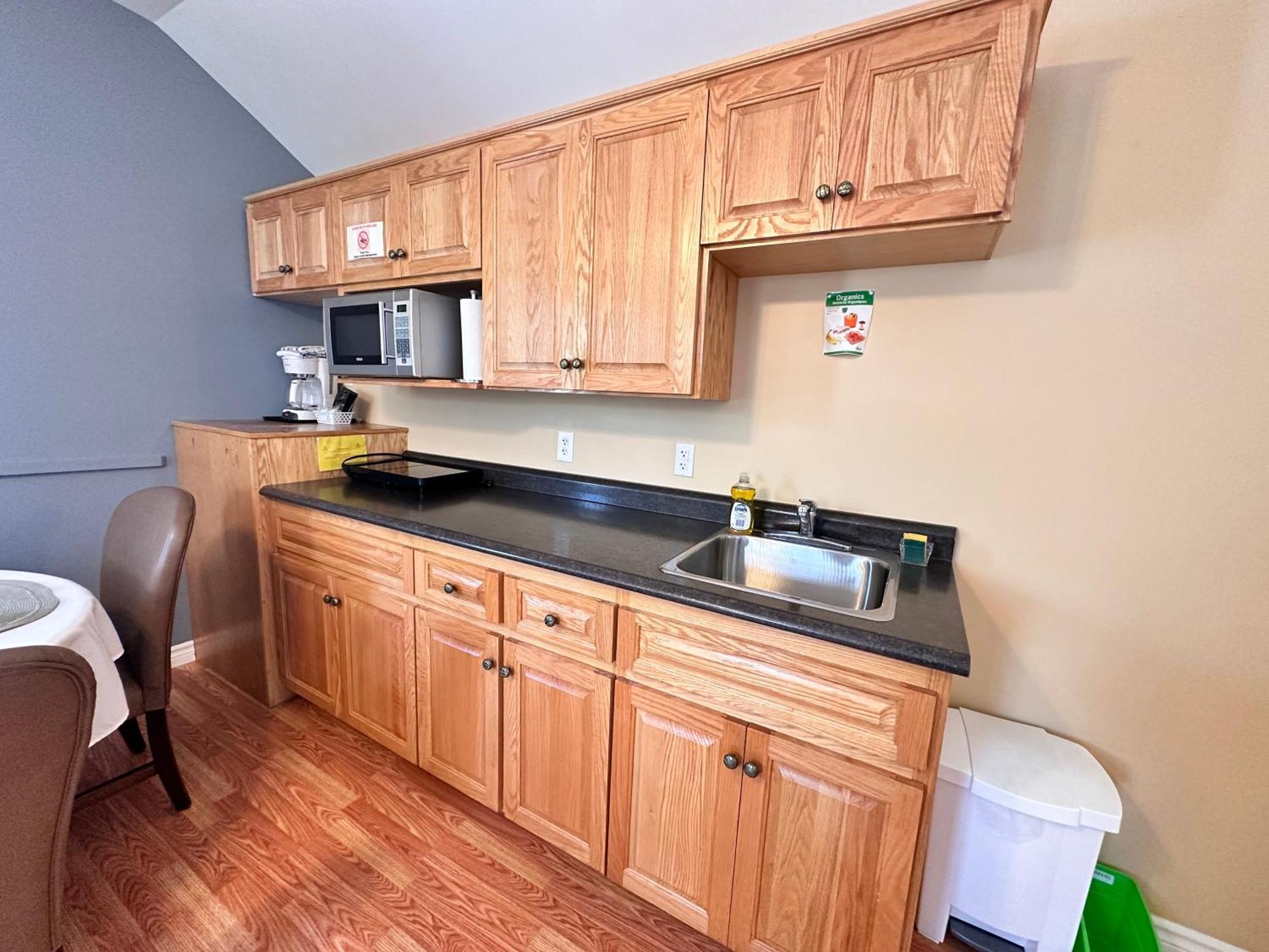 天际线的小屋酒店 英戈尼什 外观 照片