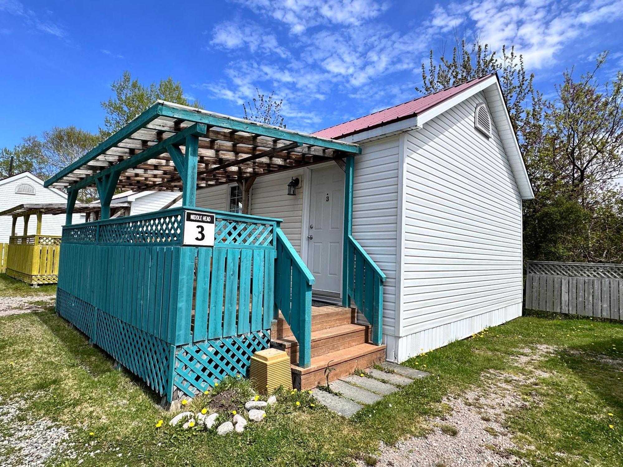天际线的小屋酒店 英戈尼什 外观 照片